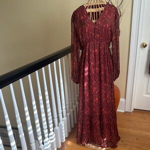 Nicole Miller NWT Red  Long Sleeve Gown